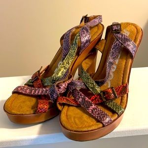 Rocket dog snake print heels size 9